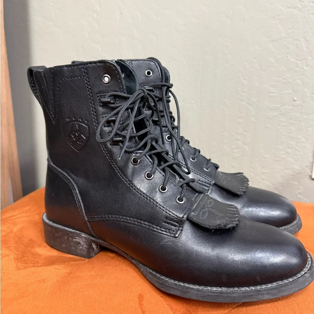 Ariat Black Lace Up Boots for Women - Picture 1 of 4
